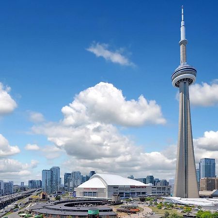 Napa Furnished Suites At Cn Tower & Maple Leaf Square 多伦多 外观 照片