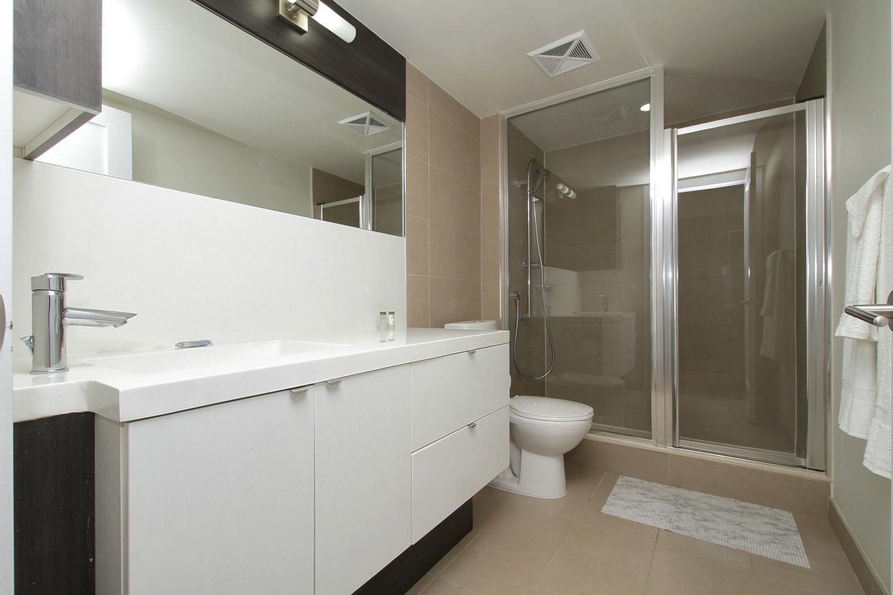 Napa Furnished Suites At Cn Tower & Maple Leaf Square 多伦多 外观 照片