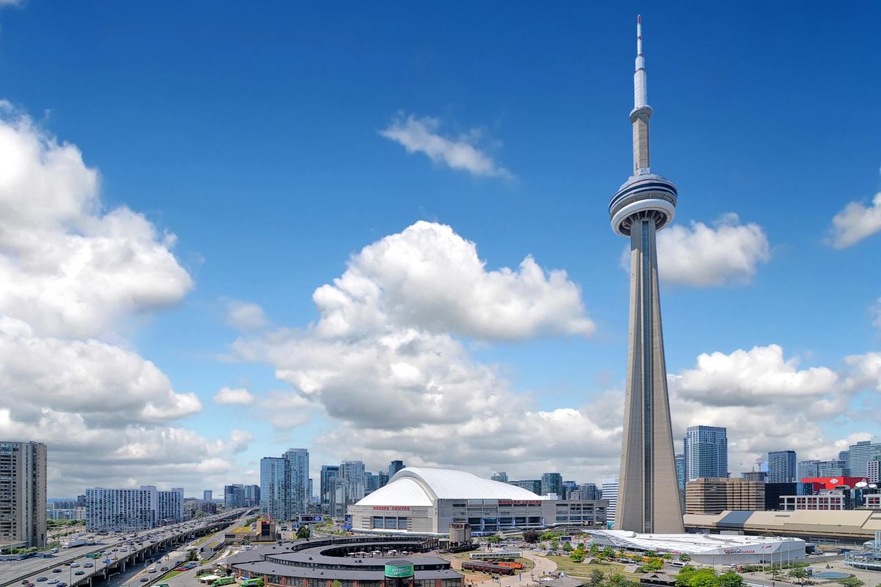 Napa Furnished Suites At Cn Tower & Maple Leaf Square 多伦多 外观 照片